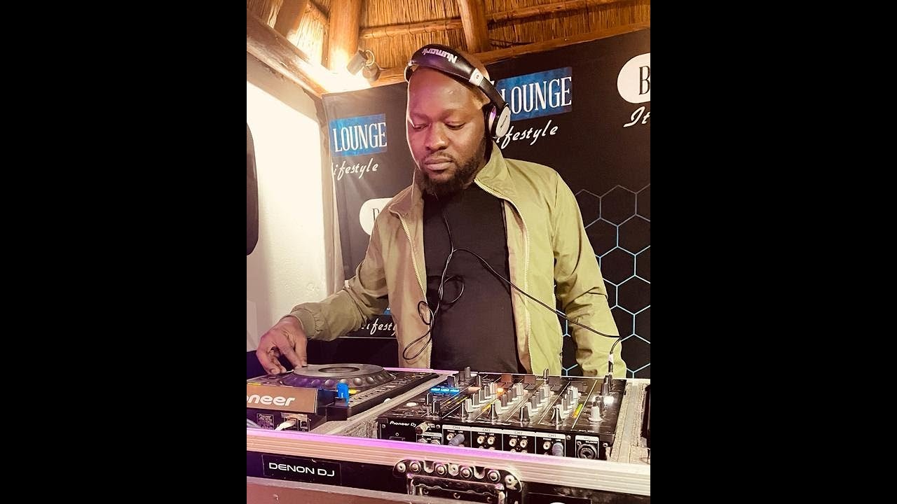 DeepHouseSession Vol 13 Mixed By GiveMeMore