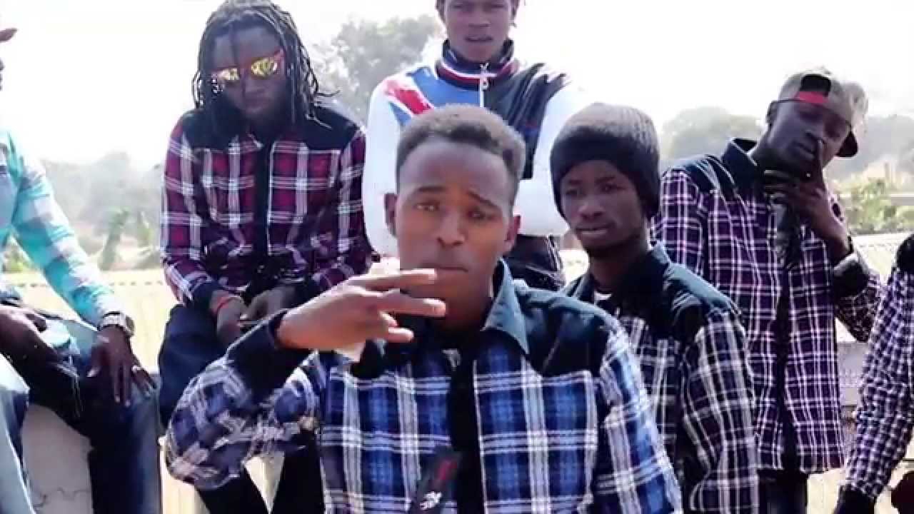 BALOBEROS feat CRIMINAL SHOTTAS - ROLETA RUSSA ( Video Oficial 2015 )