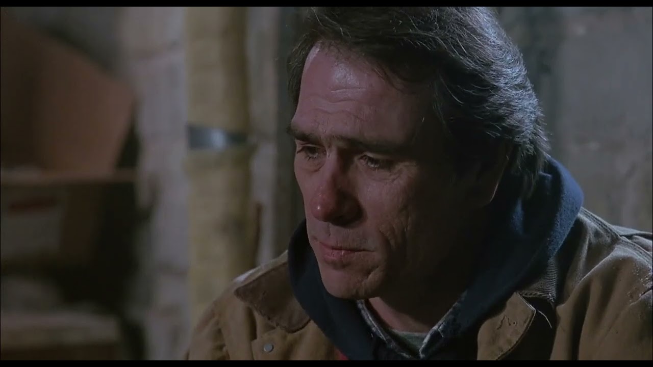 Gene Hackman & Tommy Lee Jones - The Package (1989)  HD