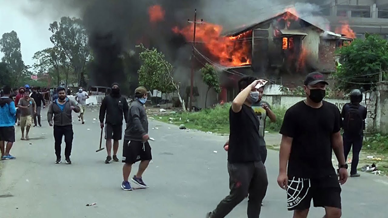 Manipur violence: State govt issues shoot at sight orders in 'extreme cases'; HM Shah holds meetings