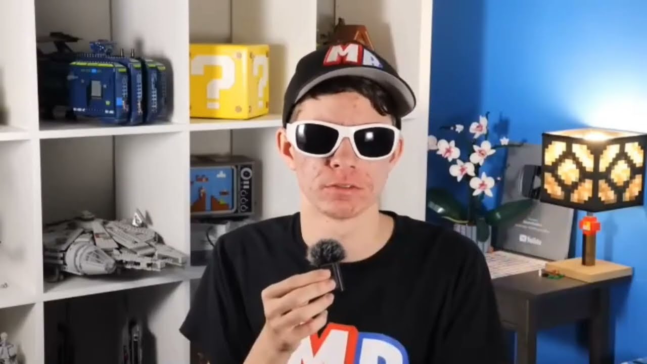 100 POPULAR YouTubers in LEGO