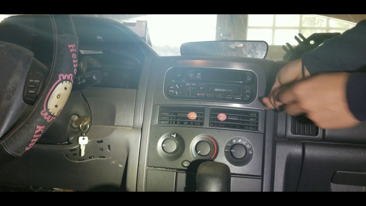 Stereo removal||2001 jeep grand Cherokee||