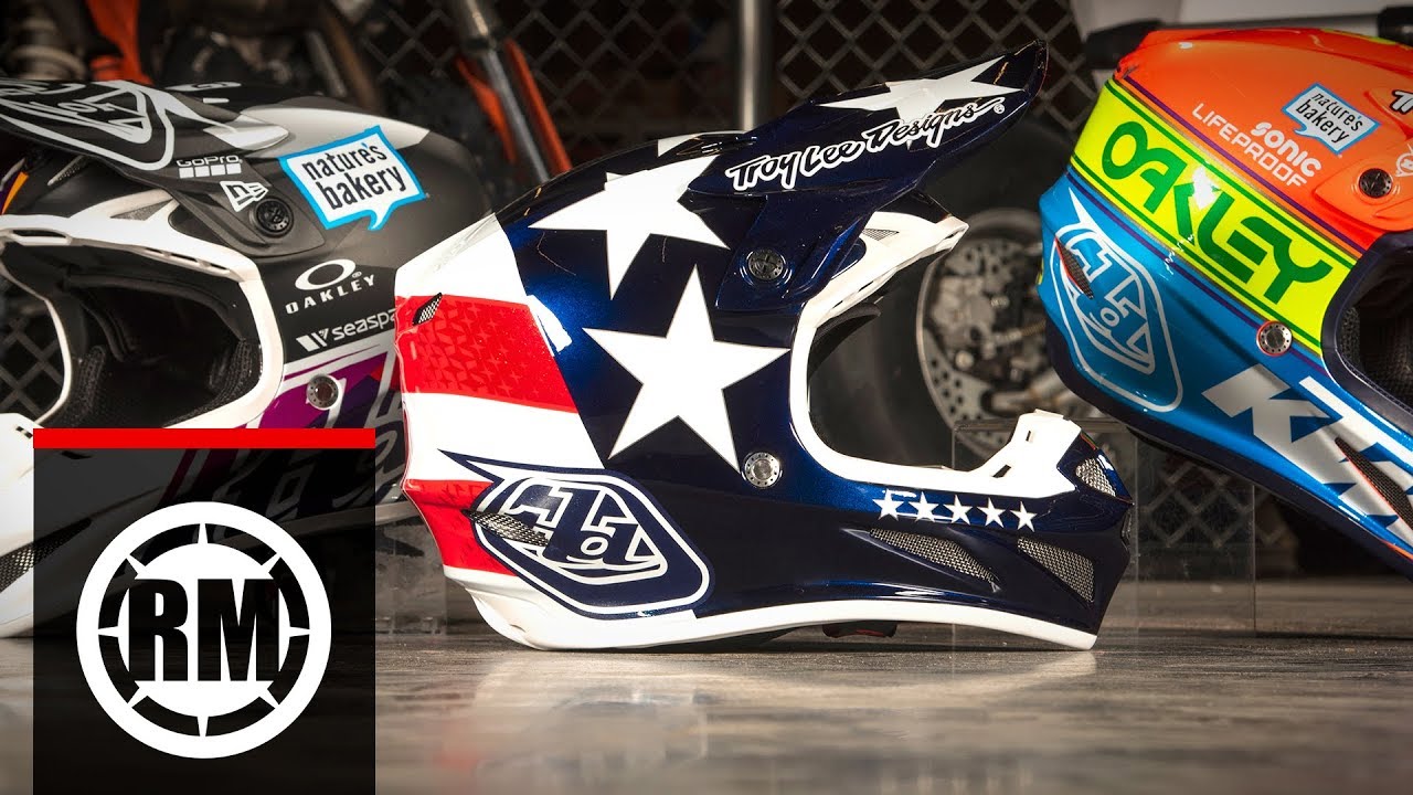 Troy Lee Designs SE4 Composite Motocross Helmet