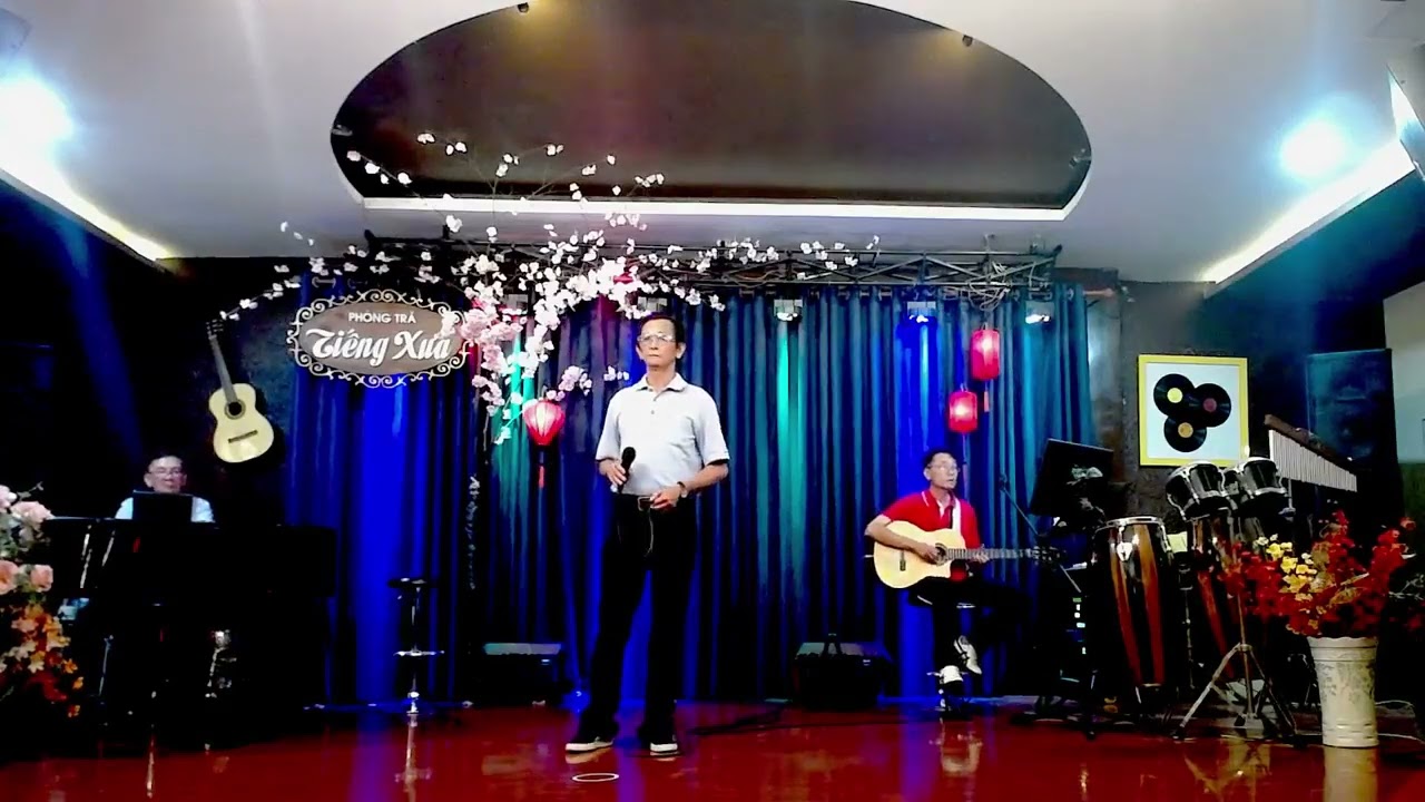 MÙA XUÂN KHÔNG CÒN NỮA (LAM PHƯƠNG)