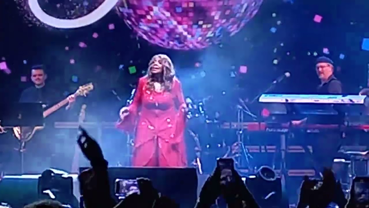 I Will Survive Gloria Gaynor live in concert Expo 2020 Dubai ( March 29 2022)