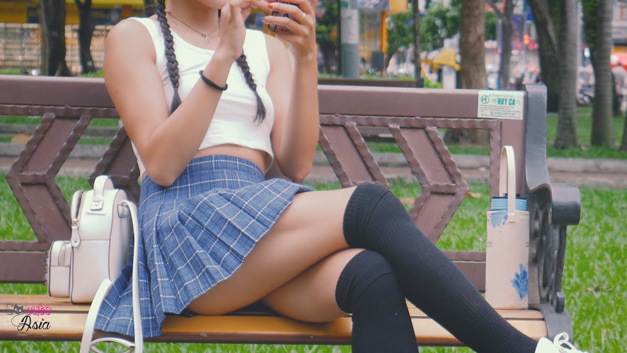 School Girl And Lollipop - Teen Girl Model SoCute.Asia SoCute.TV - 4K Ultra HD -