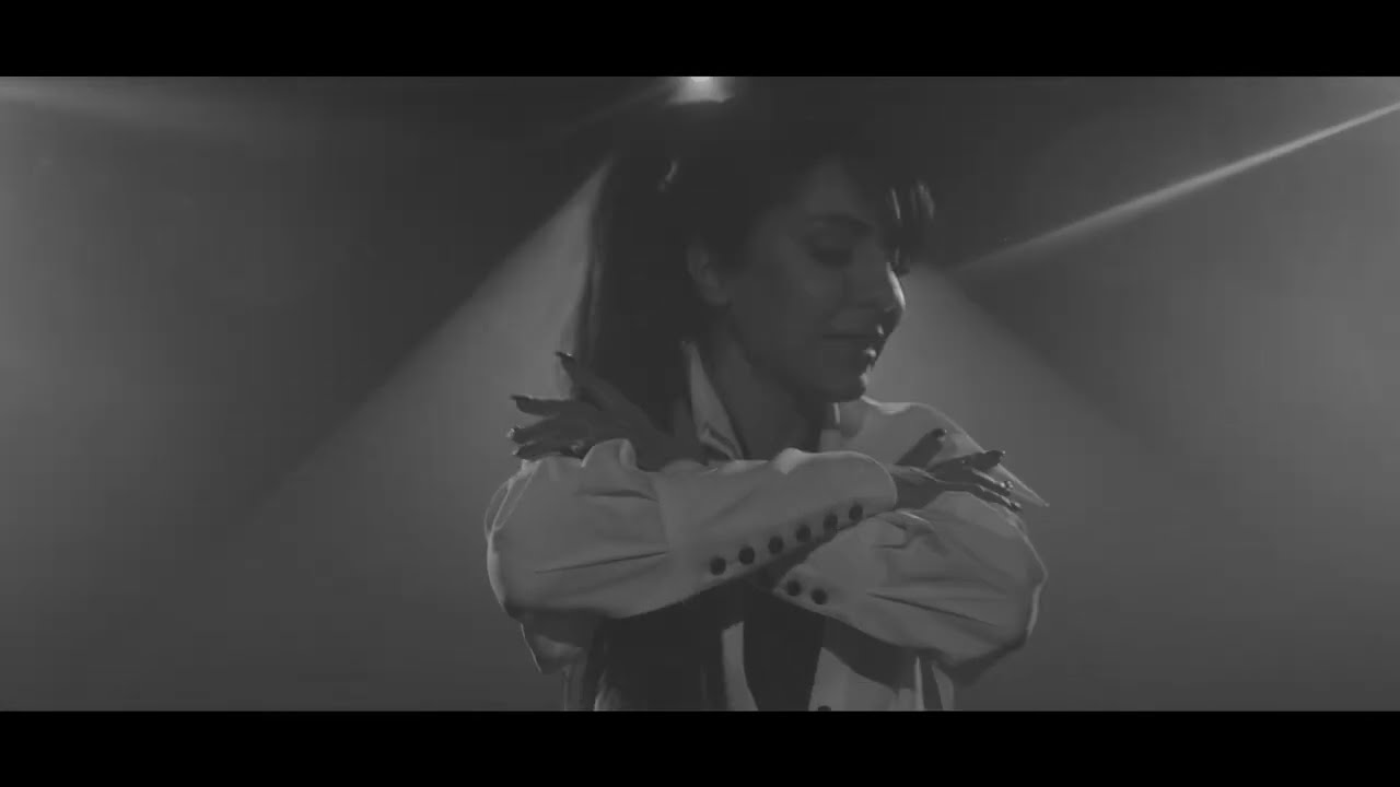 Sharghi Akef - Haale Naab [Official Video]