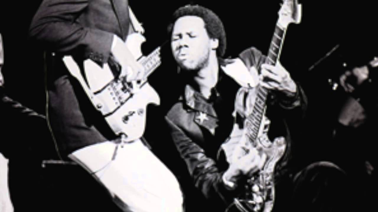 Chic - I want your love - Bass lesson part 3 -slowed down backing track