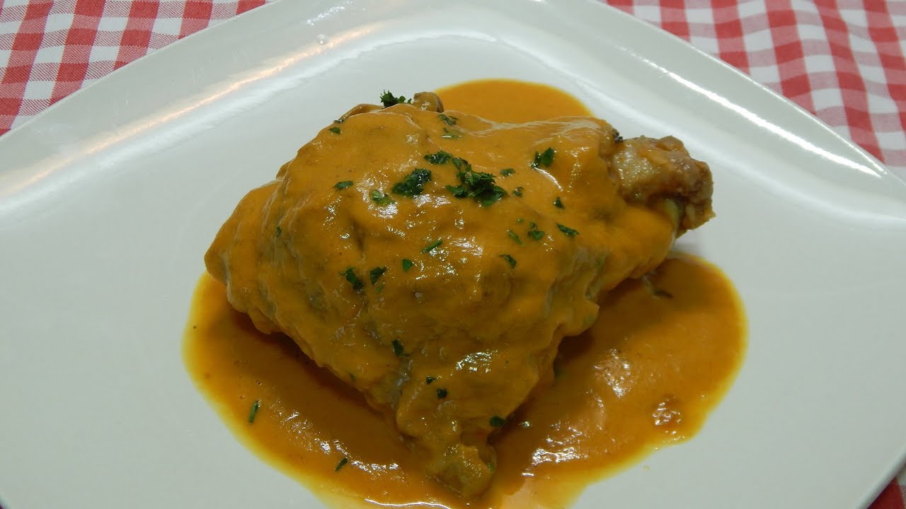 Receta fácil de carrillada de cerdo muy tierna en salsa