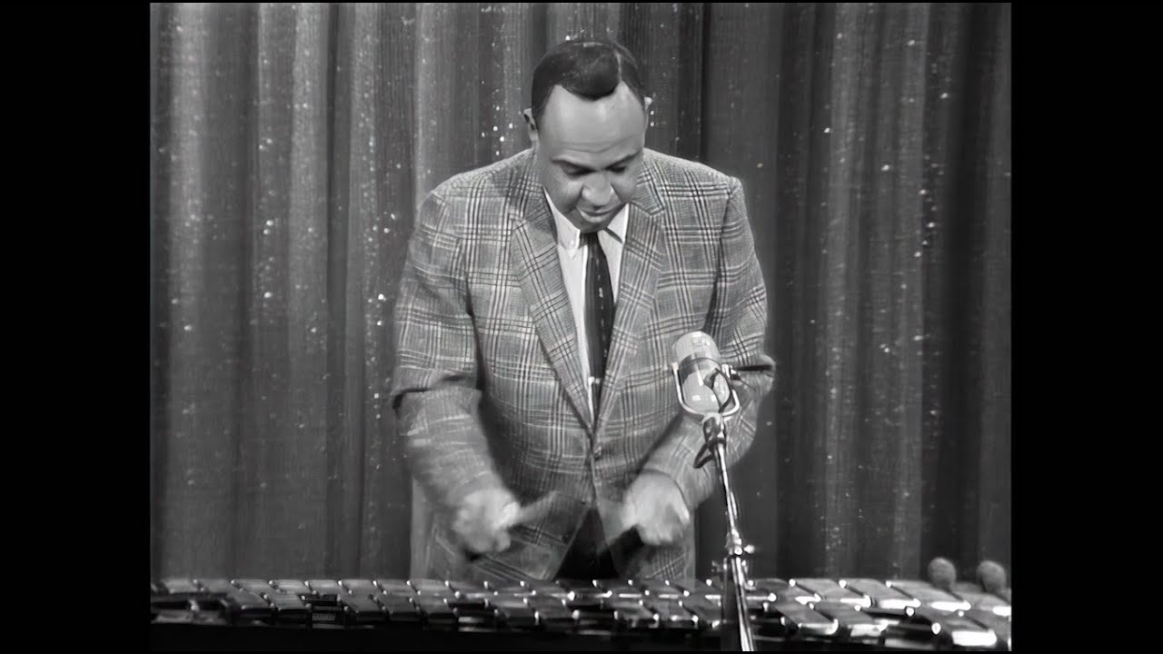 Lionel Hampton • “In The Mood/Little Theater Blues” • 1966 [Reelin' In The Years Archive]