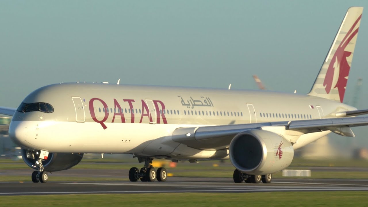EARLY MORNING SUNRISE Takeoffs and Landings at Manchester Airport- 757,787,777,747,A330,A350