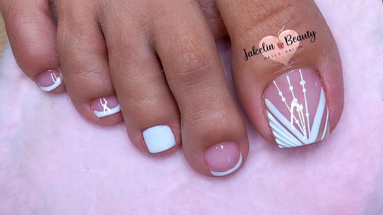 SEMIPERMANENTE EN LAS UÑAS DE LOS PIES 👣😊