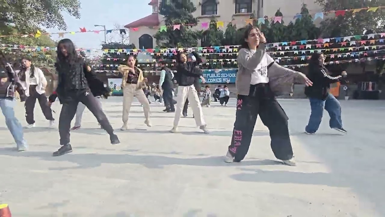 Hip Hop performed by Sant Giri public School in annual function choreography by Himanshu  champ 