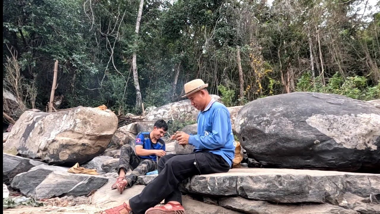 ຍ້າຍທີ່ພັກໃໝ່//ย้ายทื่พักใหม่  Dong Una