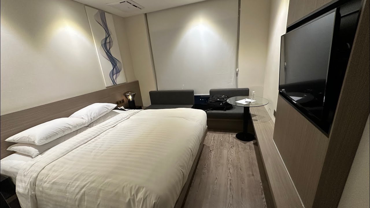 Fairfield by Marriott Seoul Hotel - 1 King, High floor - Review