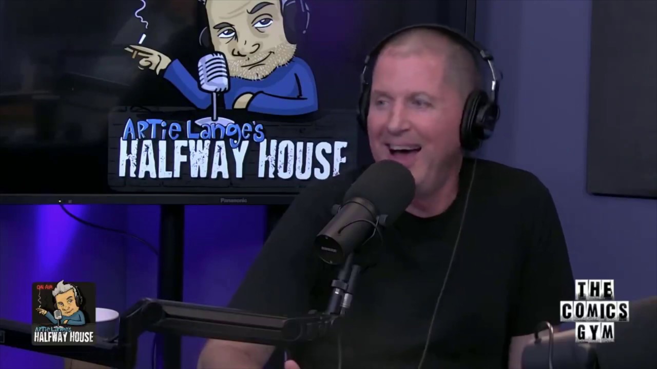 Kevin Brennan on Comics Being Babies, How Some Confronted Him, Artie Reading Mike's Mean Tweets
