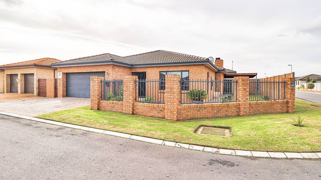 Immaculate Family Home For Sale in Sonkring, Brackenfell