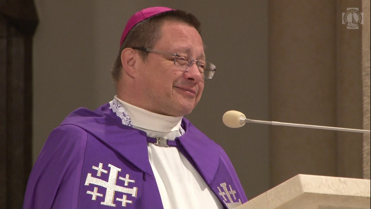 Abp Ryś: w spowiedzi człowiek odkrywa swoją godność | 24 godziny dla Pana | Łódź 2019