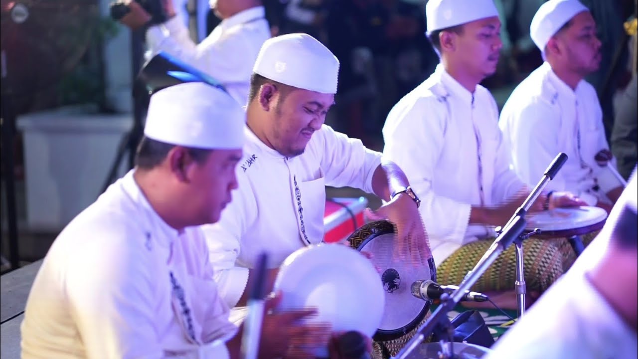 VERSI TERBARU ADINULANA - NYESEL GAK NONTON