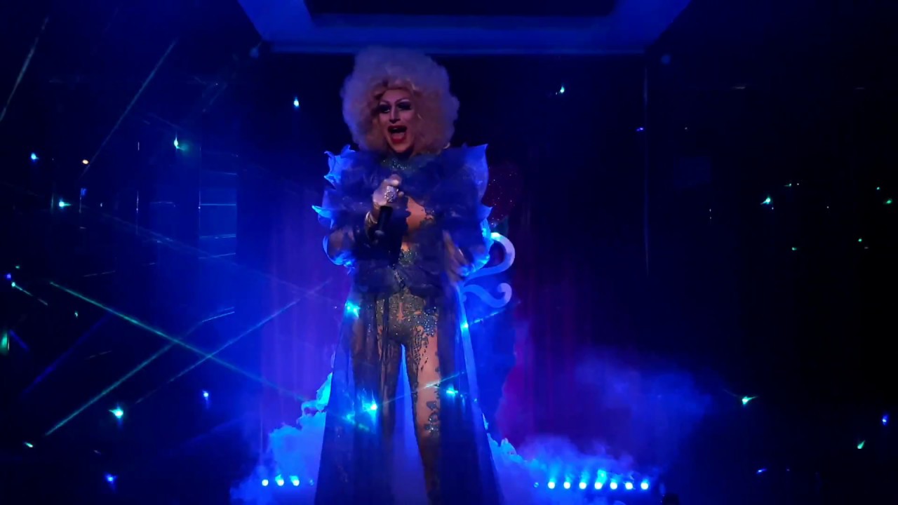 Doukissa Drag Queen - I will survive/Gloria Gaynor (Greek Drag Show)