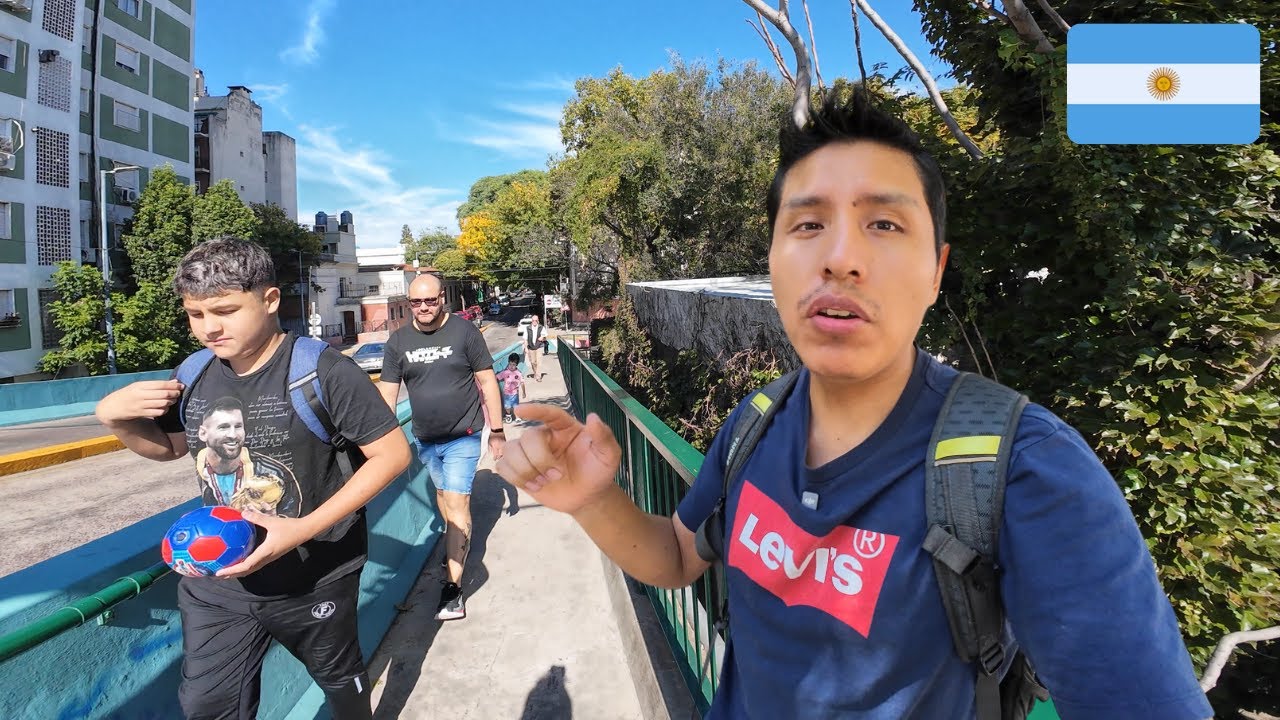 PRIMERA VEZ por ESTAS CALLES de BUENOS AIRES 🇦🇷 | Colegiales #1
