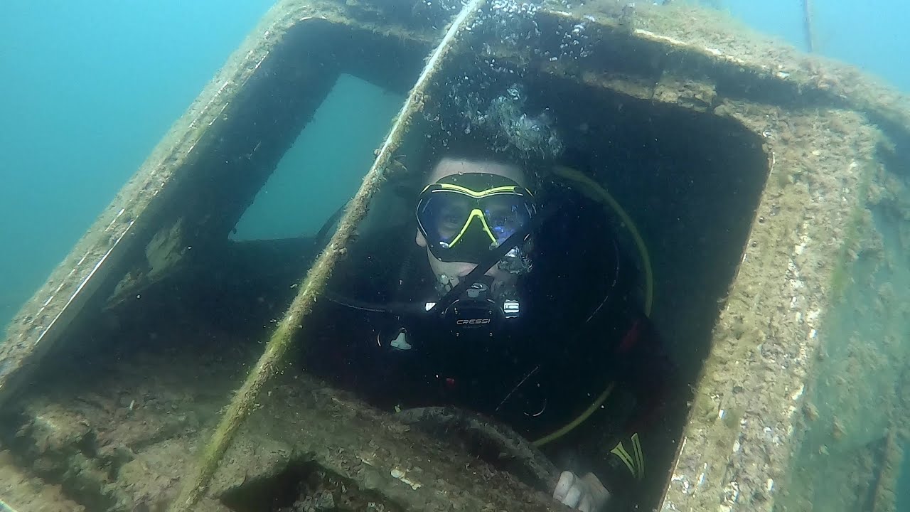 Diving in Lake Garda Lazise Italy ship wreck (Tauchen im Garda See Italien) chill music
