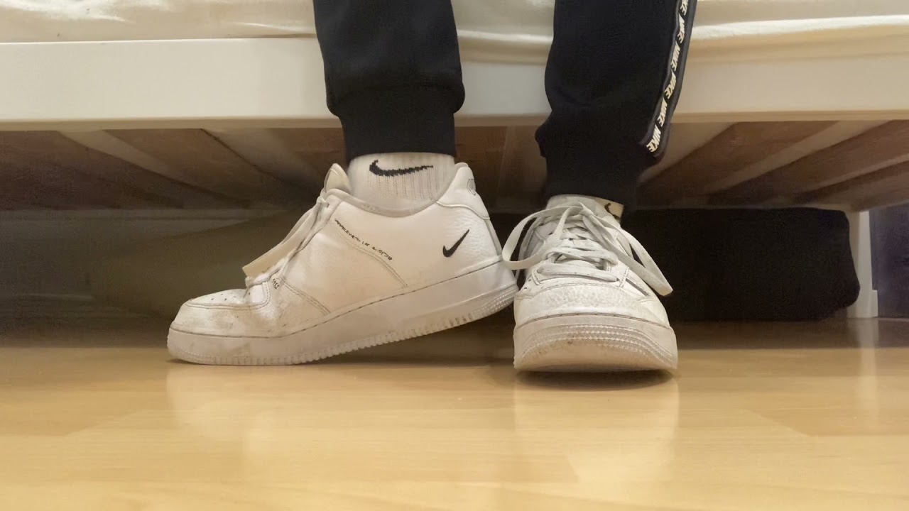 Teenboy showing Nike AF1 & Nike Quarter Socks