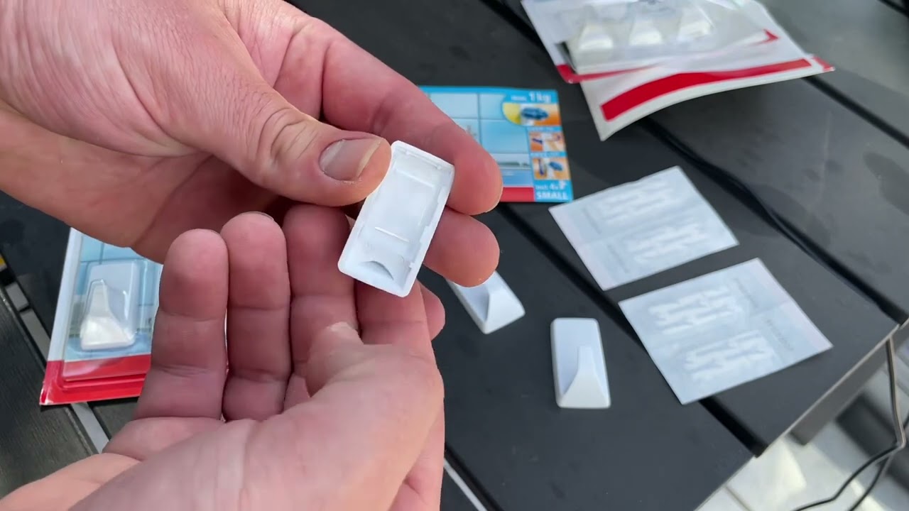 Tesa Powerstrips Hooks S rectangular white Unboxing and instructions