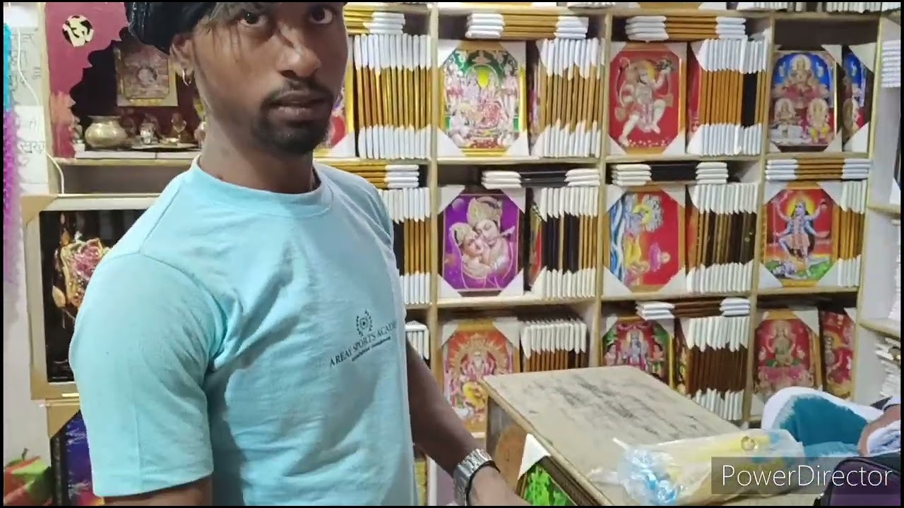 भगवान की तस्वीरों फोटो फ्रेम(hkgoyal m931271839)