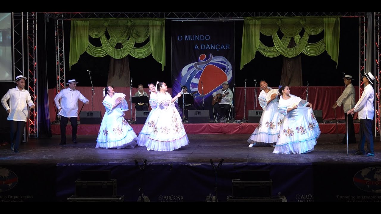 Philippine folk dance: El Paypay & Jota Manileña