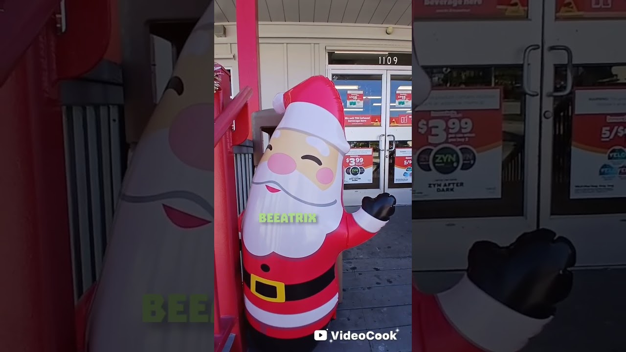 POPPING SANTA INFLATABLE AT GAS STATION?!? ⛽️ 🤣 🎅🎄 MERRY CHRISTMAS LOL
