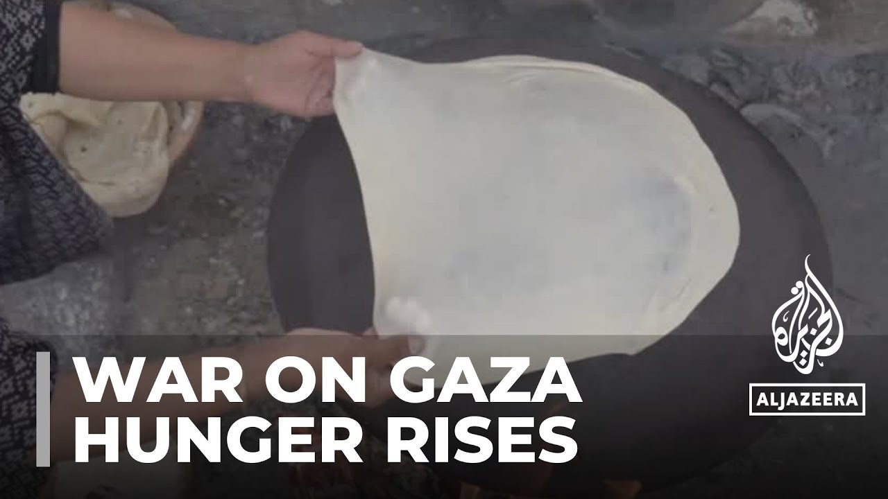 Gaza blockade: competing for bread as hunger rises