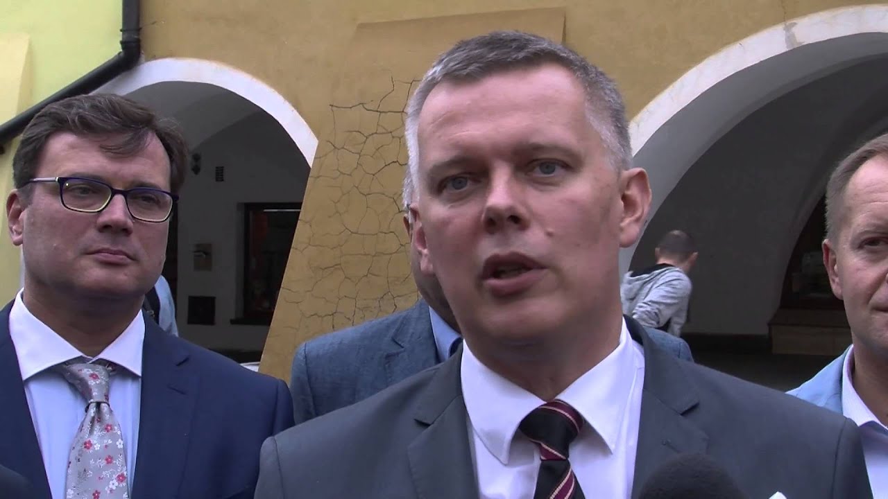 CO DALEJ Z ULICAMI OSIEDLA POD JELENIAMI