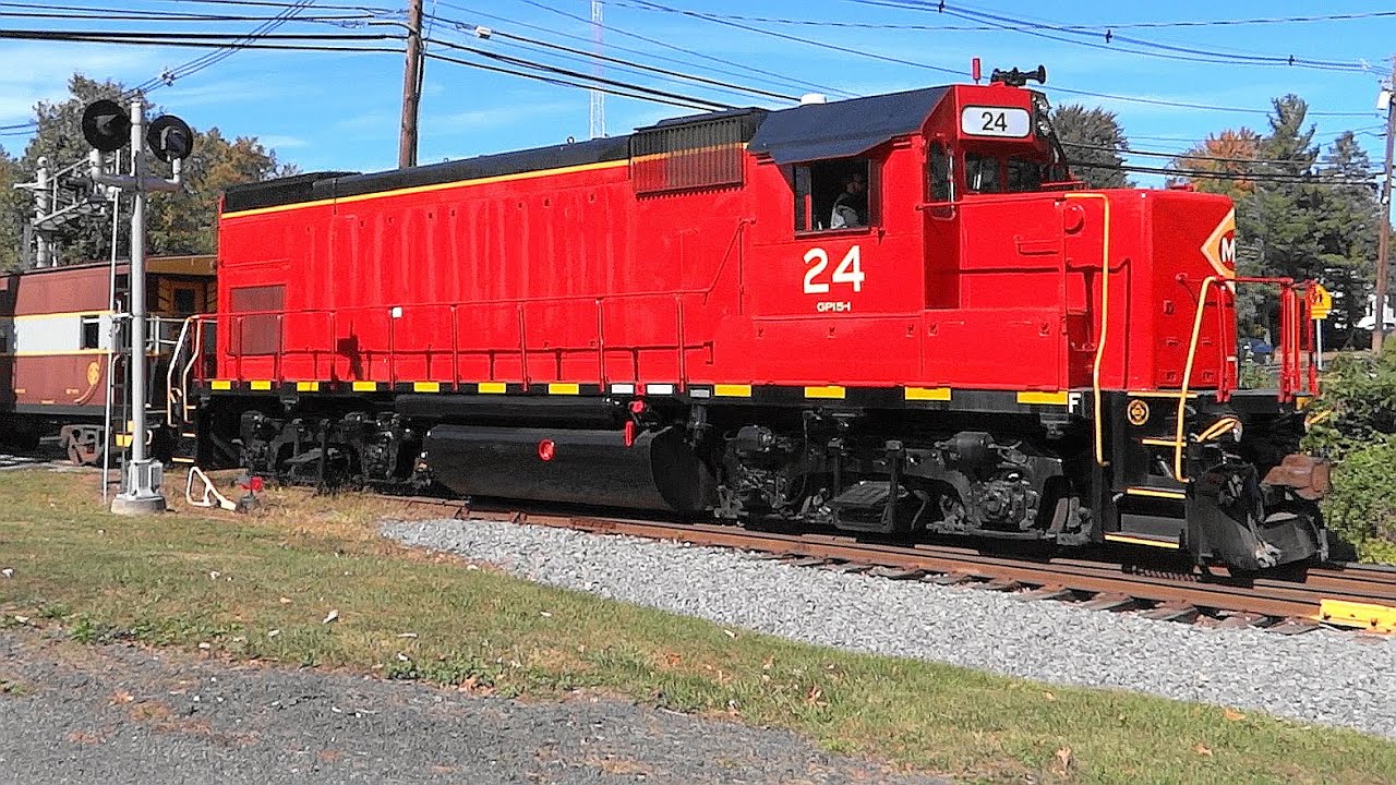 EMD GP15-1 Leads Whippany Rail Museum's Pumpkin Patch Train