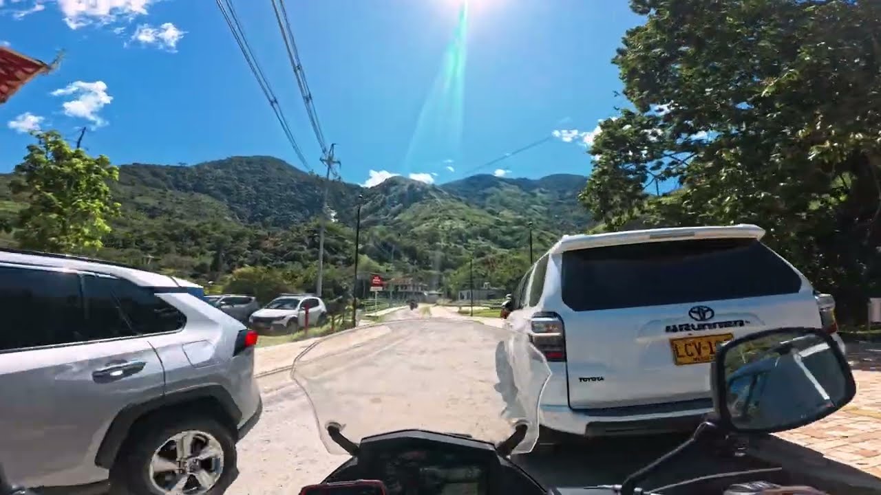 Cisneros - San José del Nus | Antioquia | Vstrom 650 XT
