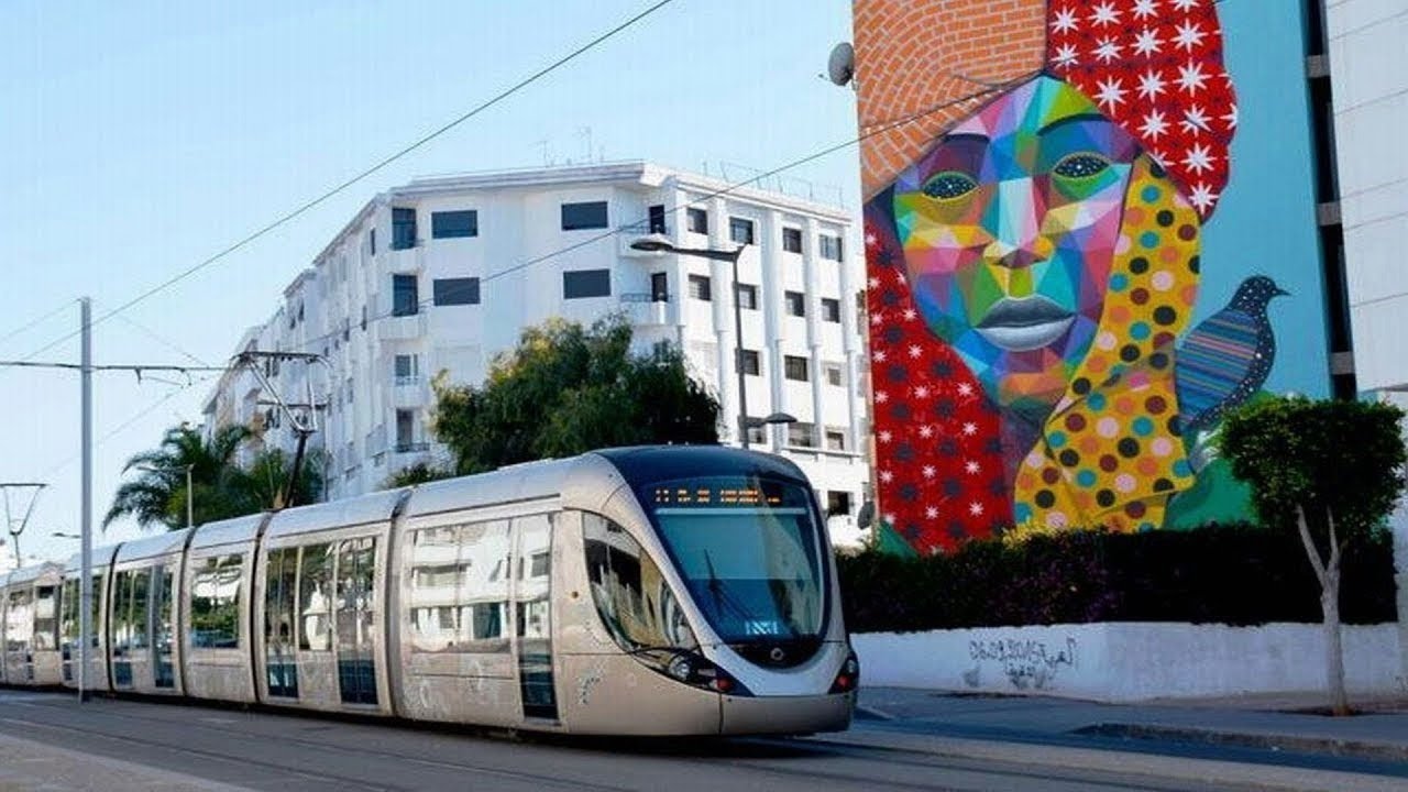 RABAT جولة بقلب حي المحيط من الحي الجامعي مولاي إسماعيل وبين شوارع السلطان والمقاومة إلى مدار الكفاح