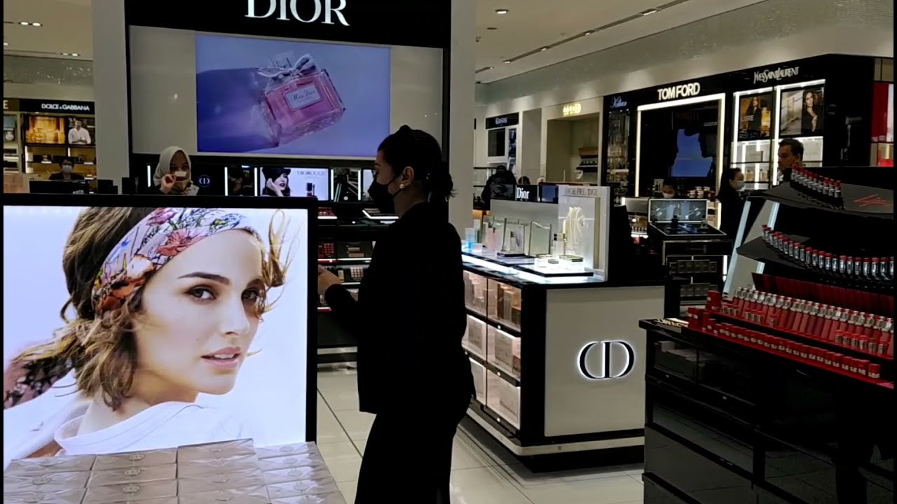 Inside Dubai Airport | Duty Free Shopping | Dubai | Airports | UAE