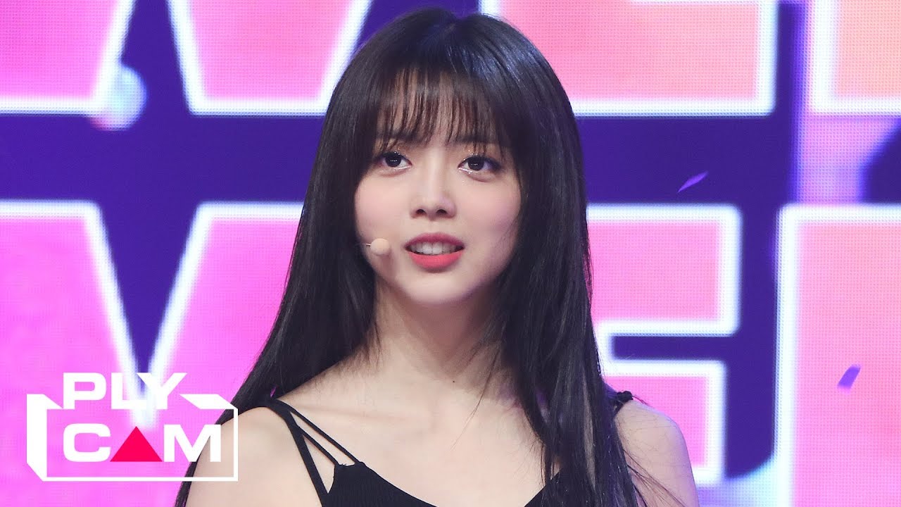 [Simply K-Pop] WEKI MEKI JI SUYEON 'Tiki-Taka (99%)' (위키미키 지수연 직캠)_ Ep.376