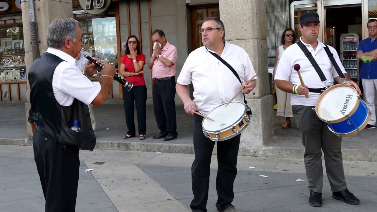 Concentración dulzaina y tamboril Ávila 2017