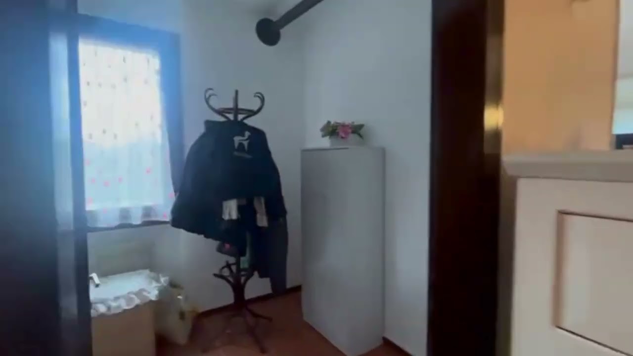 Elegante Porzione di Testa -giardino- garage