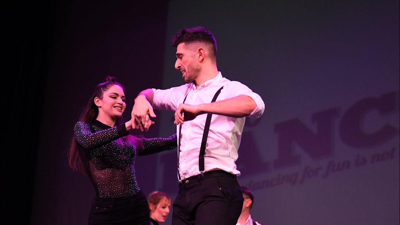 Salsa New York | The ProDancers Christmas Show 2021