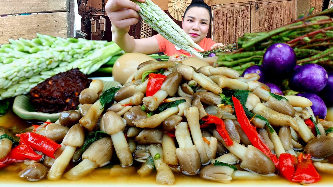 กินข้าวเเกงเห็ดถั่วซดฮ้อนๆจ้ำเเจ่วเเกล้มดอกข่าผักก้านย่าเเซ่บถึงใจ|ส้มซ่าพาเเซ่บ 28 เมษายน ค.ศ. 2025