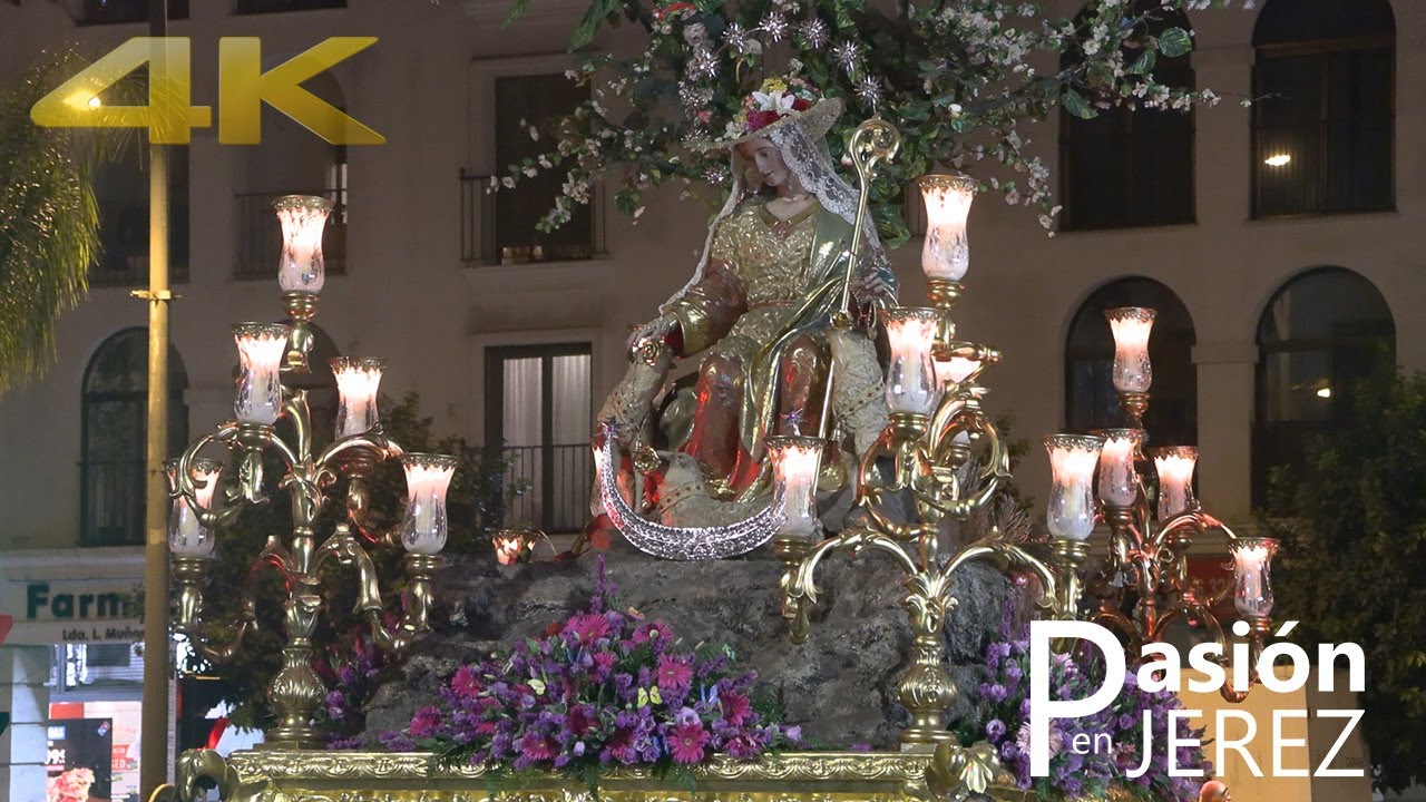 Salida procesional de la Divina Pastora de Capuchinos - Jerez 2025