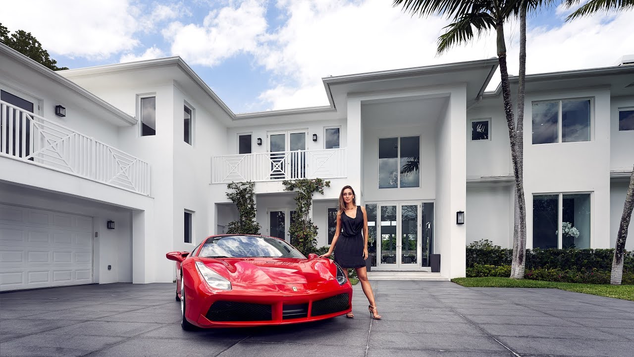 741 Buttonwood Ln,  Miami | Bay Point Estates