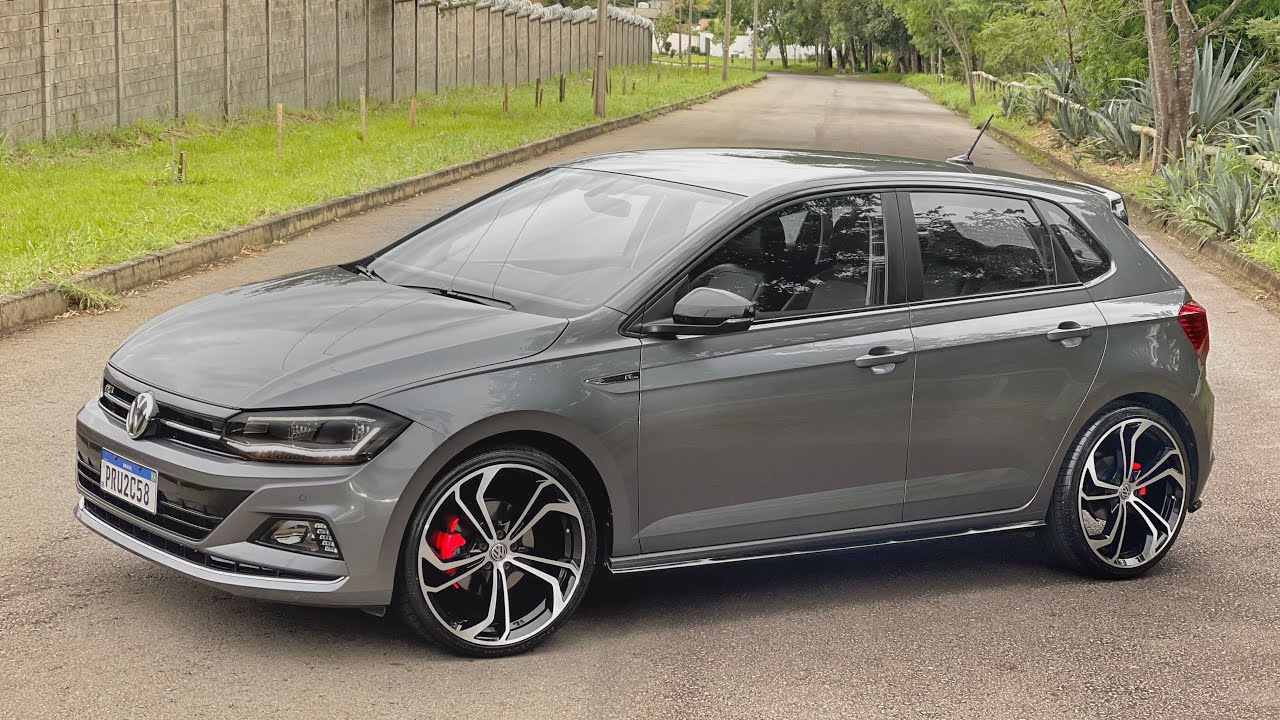 Polo com roda aro 19&rdquo;