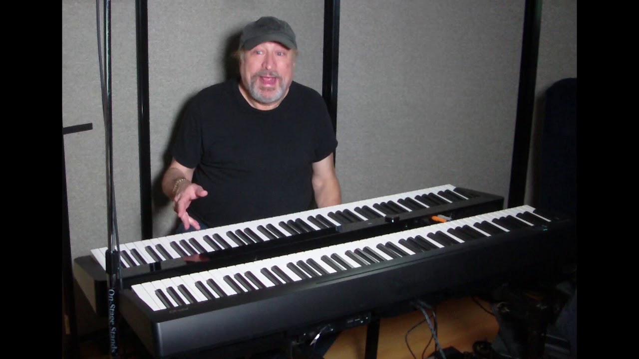 Roland FP10 против Casio PX-S1000 (подробное сравнение)