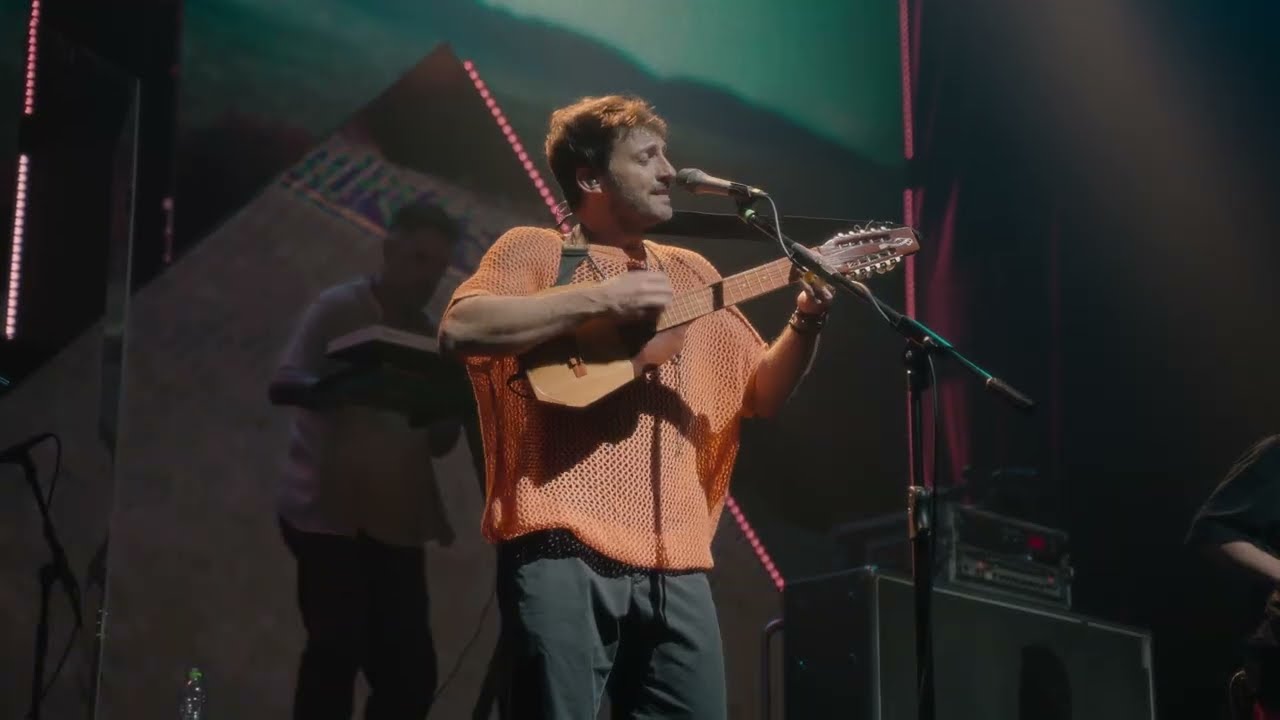 AHYRE - TAN LEJOS (EN VIVO ESTADIO DELMI)