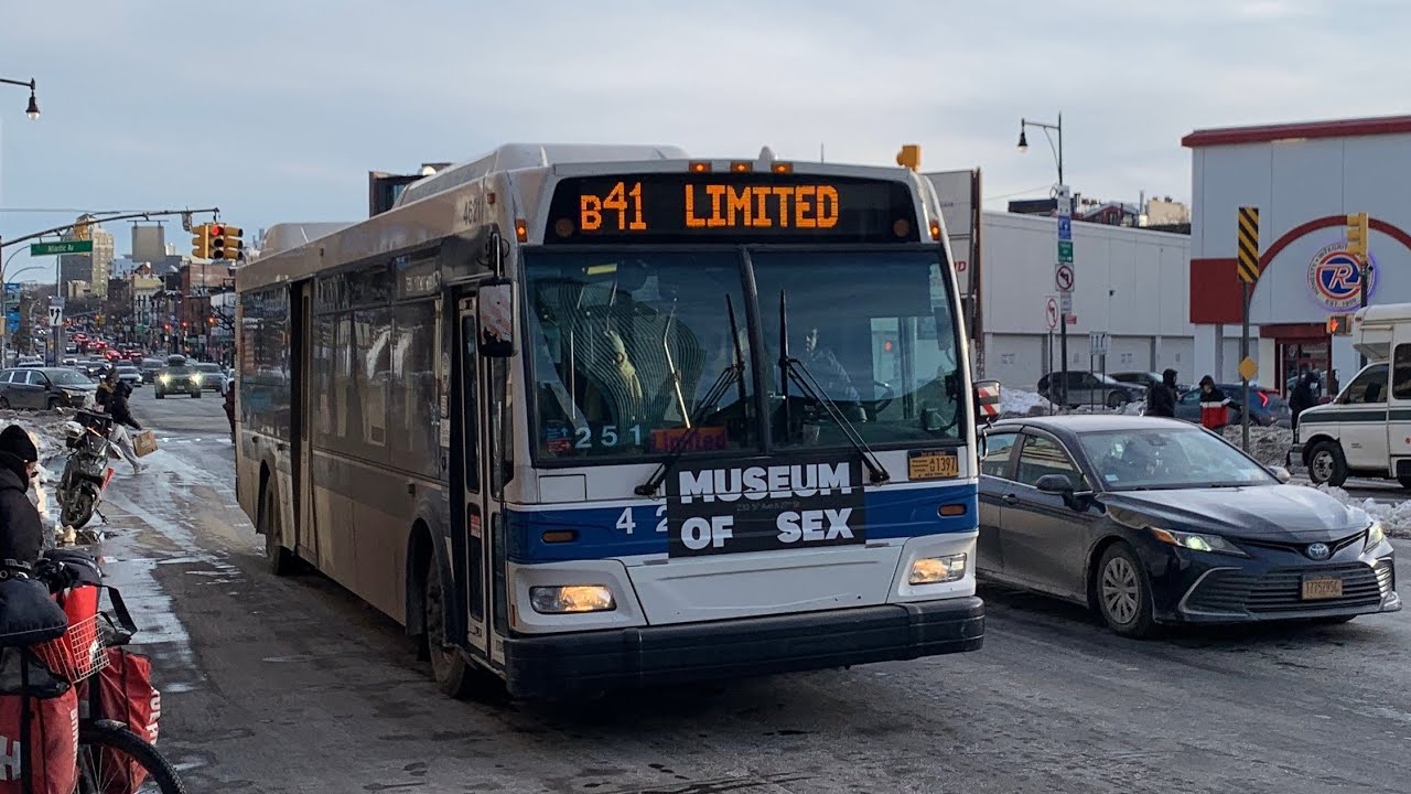 Downtown Brooklyn Bound 2009 Orion VII NG HEV 4621 B41 Limited Bus At Flatbush Av & Atlantic Av