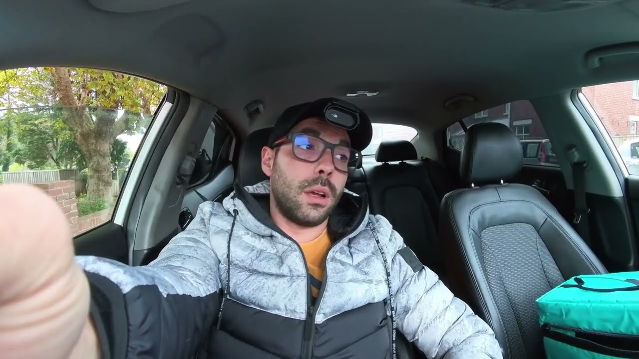 Delivering food in horrible weather :D