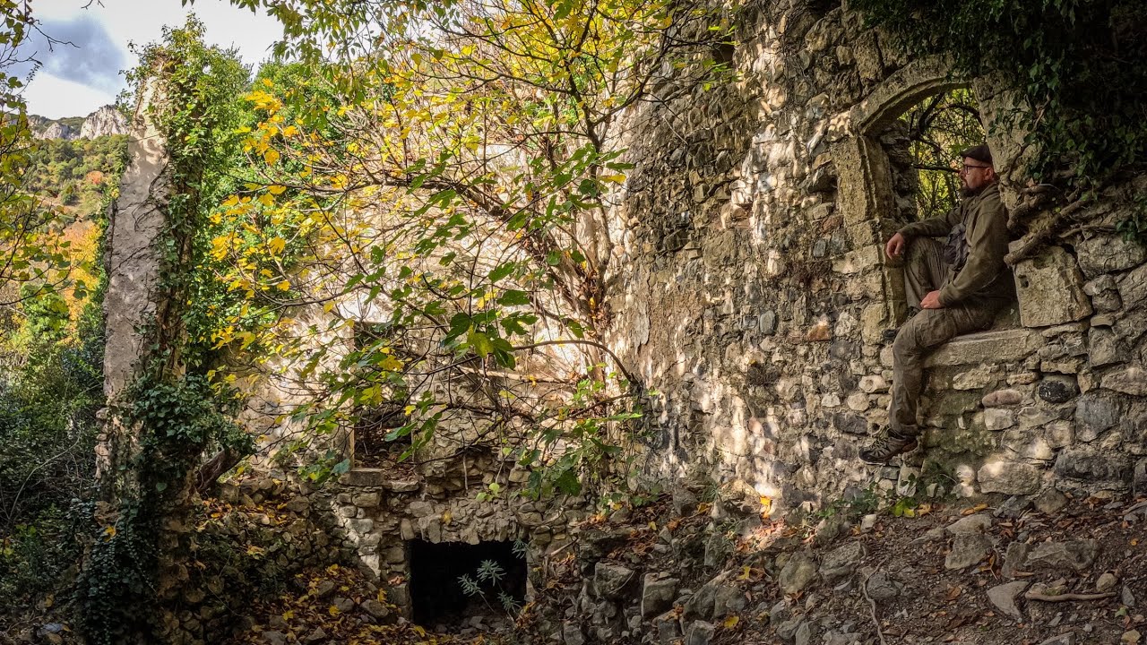 Randonnée en Ardèche : À la découverte du Moulin du Tiourre. 
